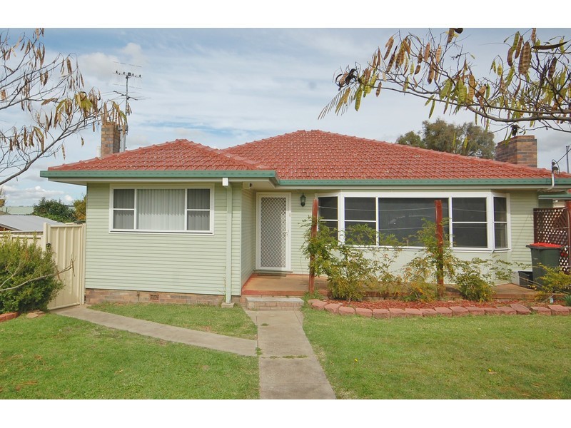 40 Newton Street, Armidale NSW 2350