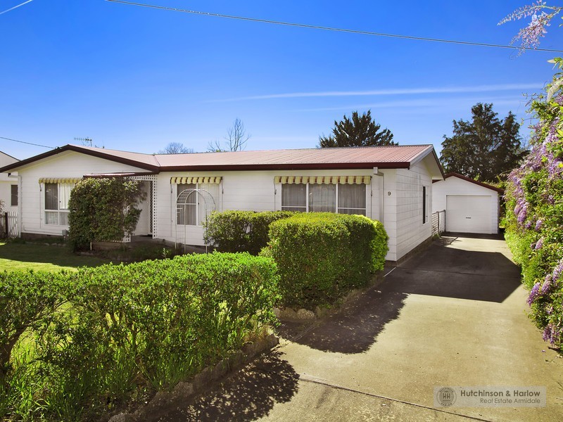9 Canambe Street, Armidale NSW 2350