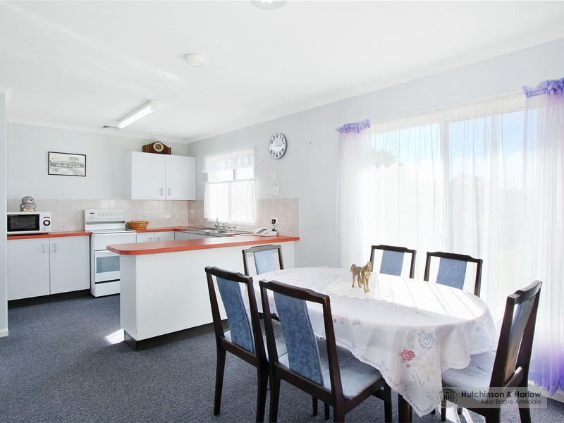 9 Canambe Street, Armidale NSW 2350