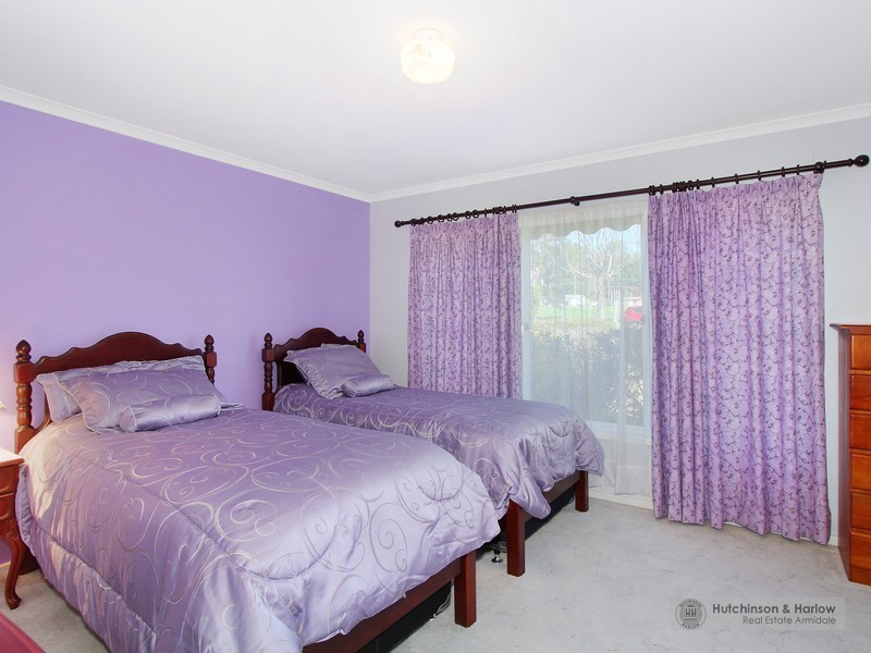 9 Canambe Street, Armidale NSW 2350