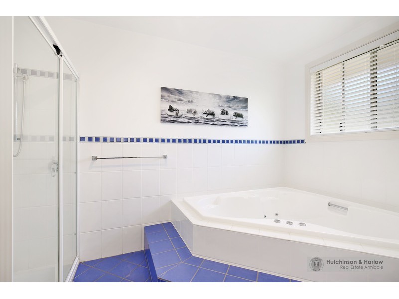 71 The Avenue, Armidale NSW 2350