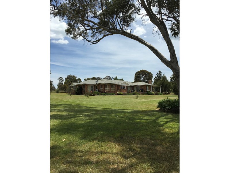 29 Beethoven Lane, Armidale NSW 2350