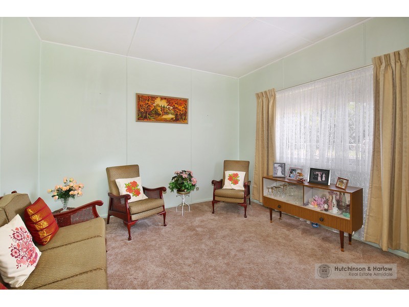 27 Enid Street, Armidale NSW 2350