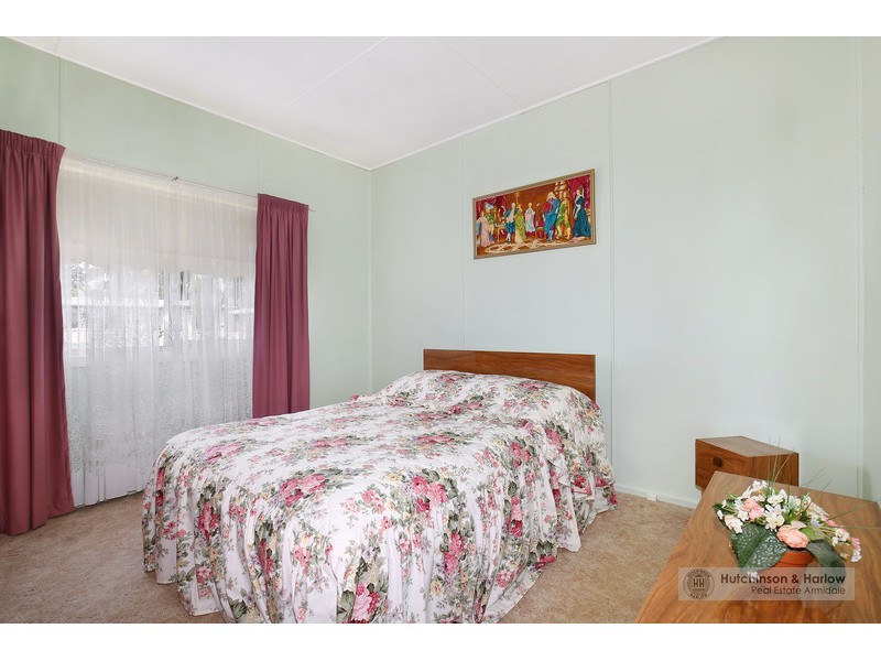 27 Enid Street, Armidale NSW 2350