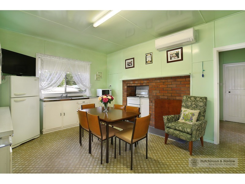 27 Enid Street, Armidale NSW 2350