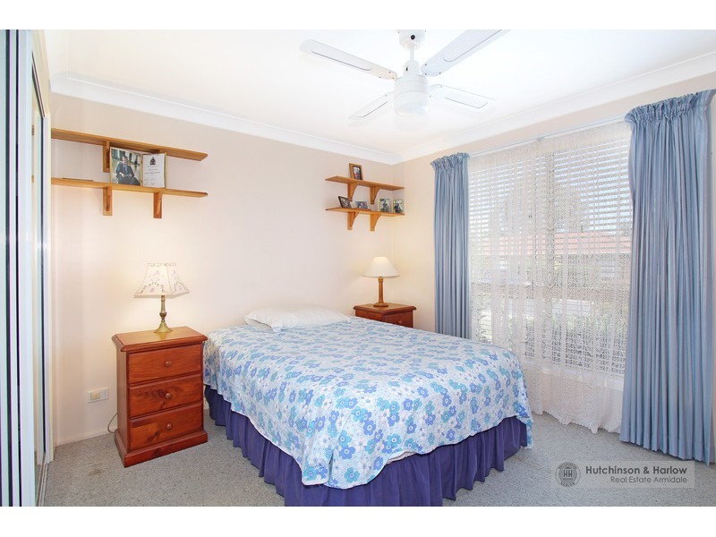 16 Evangelene Crescent, Armidale NSW 2350