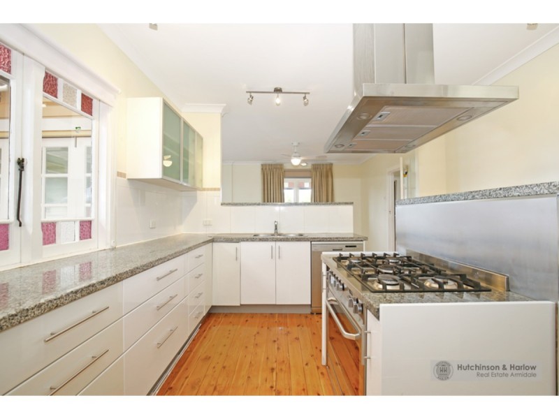 63 Newton Street, Armidale NSW 2350