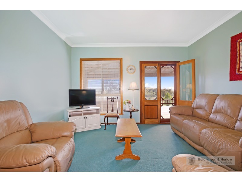 90 Milne Road, Armidale NSW 2350