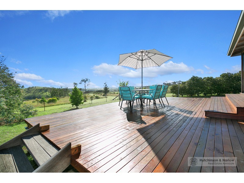 90 Milne Road, Armidale NSW 2350