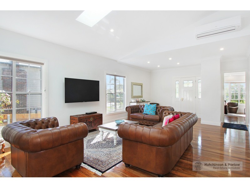212 Marsh Street, Armidale NSW 2350