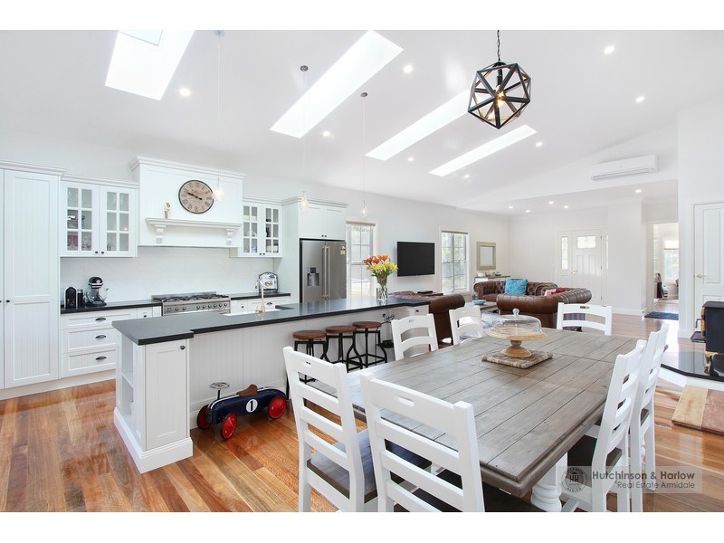212 Marsh Street, Armidale NSW 2350