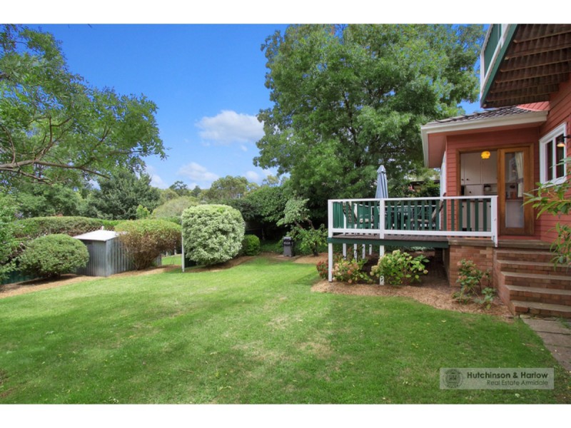 128 Erskine Street, Armidale NSW 2350