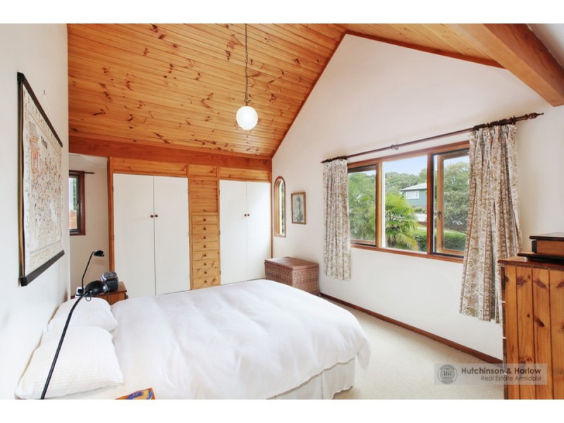 128 Erskine Street, Armidale NSW 2350