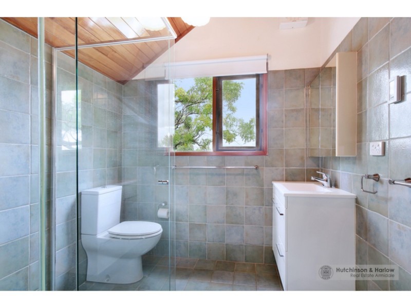 128 Erskine Street, Armidale NSW 2350