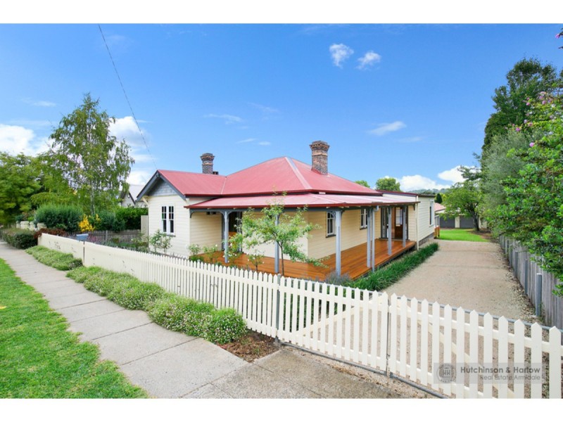 159 Brown Street, Armidale NSW 2350