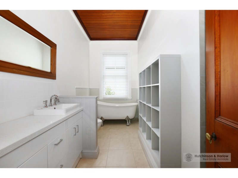 159 Brown Street, Armidale NSW 2350