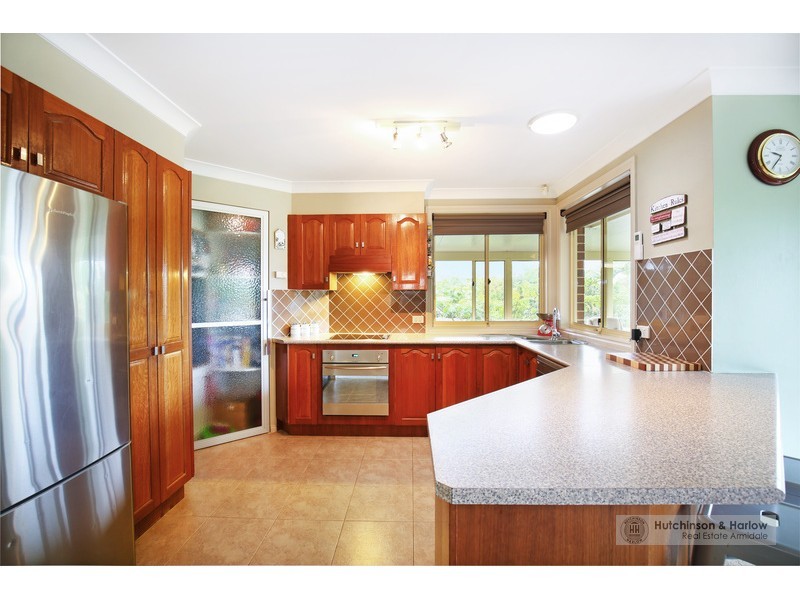 9 Donegal Terrace, Armidale NSW 2350