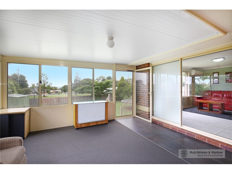 9 Donegal Terrace, Armidale NSW 2350