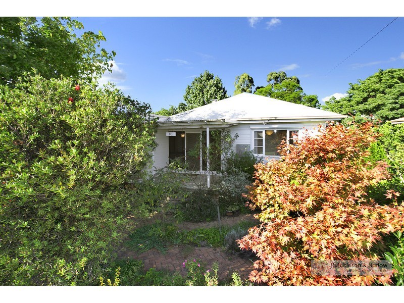 10 Butler Avenue, Armidale NSW 2350