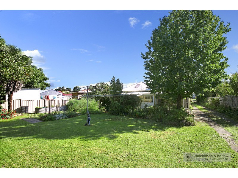 10 Butler Avenue, Armidale NSW 2350