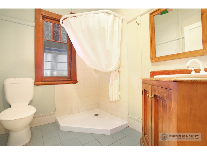 80 Mossman Street, Armidale NSW 2350