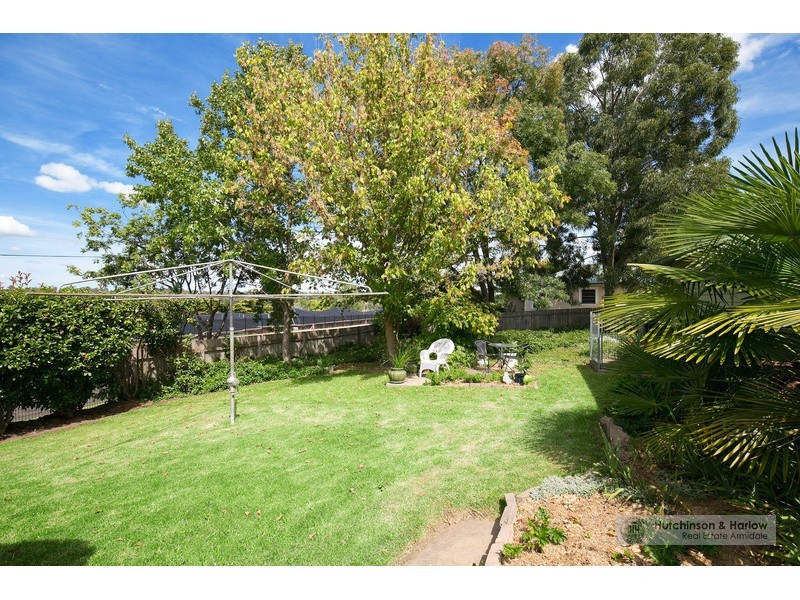 80 Mossman Street, Armidale NSW 2350