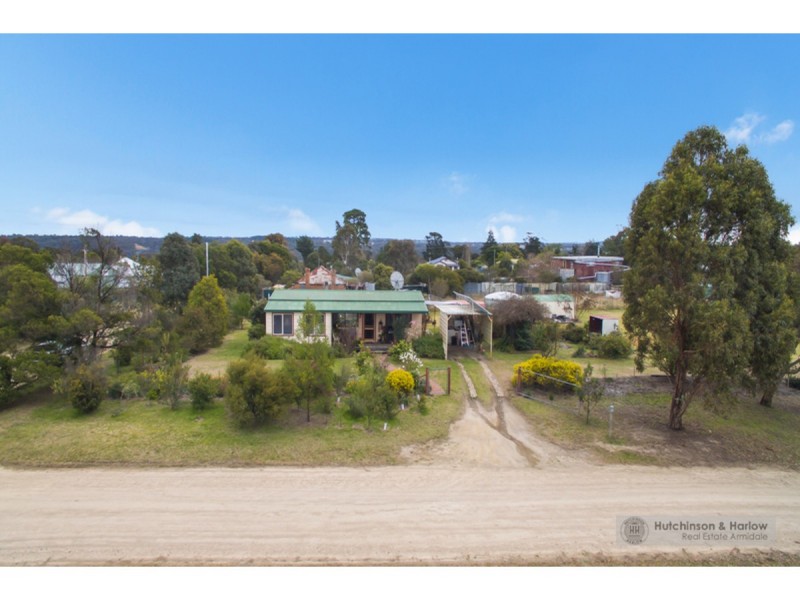 4 High Street, Hillgrove NSW 2350