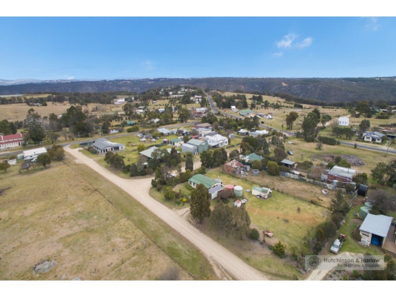 4 High Street, Hillgrove NSW 2350