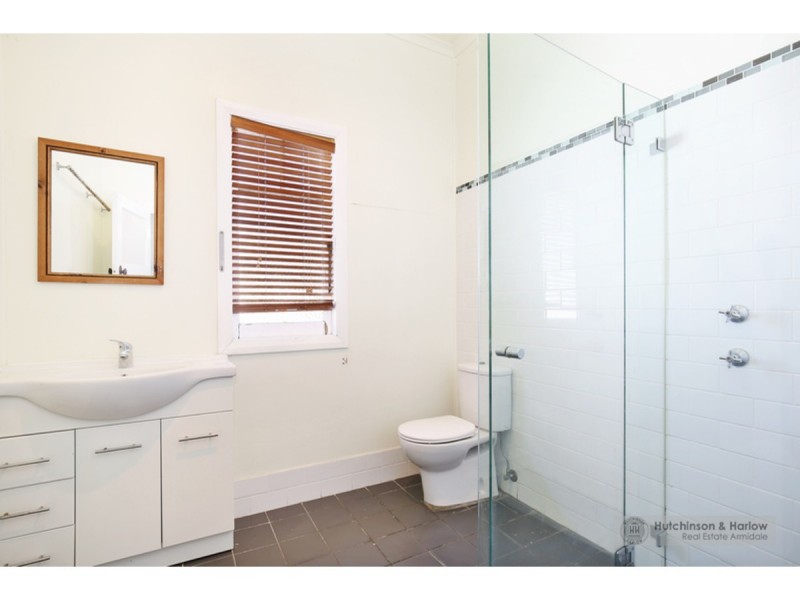 70 Taylor Street, Armidale NSW 2350