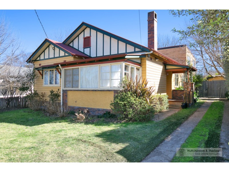 70 Taylor Street, Armidale NSW 2350