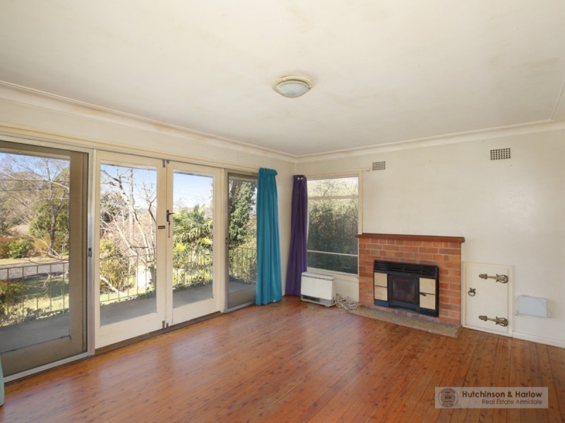 12 Chestnut Avenue, Armidale NSW 2350