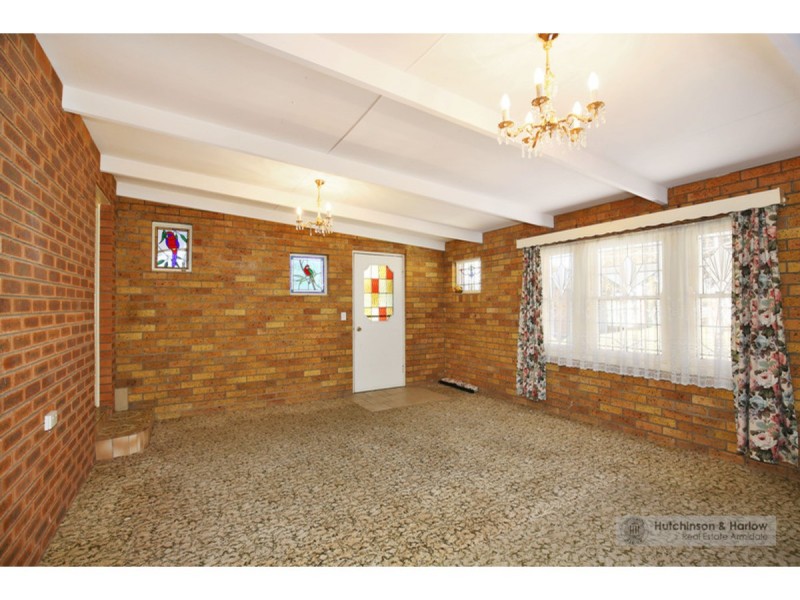 10 Merinda Place, Armidale NSW 2350