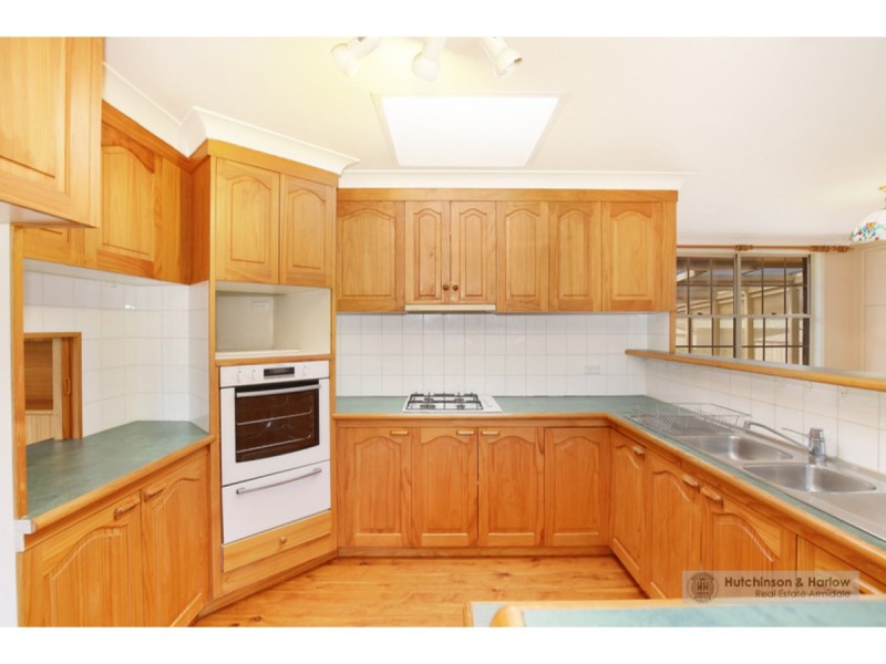22 McBean Avenue, Armidale NSW 2350