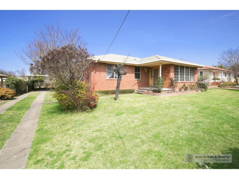22 McBean Avenue, Armidale NSW 2350