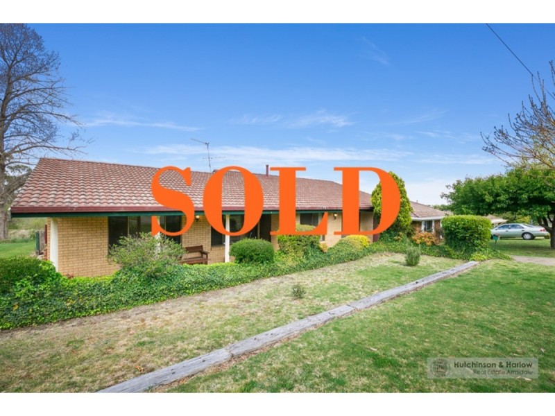 9 Stewart Crescent, Armidale NSW 2350