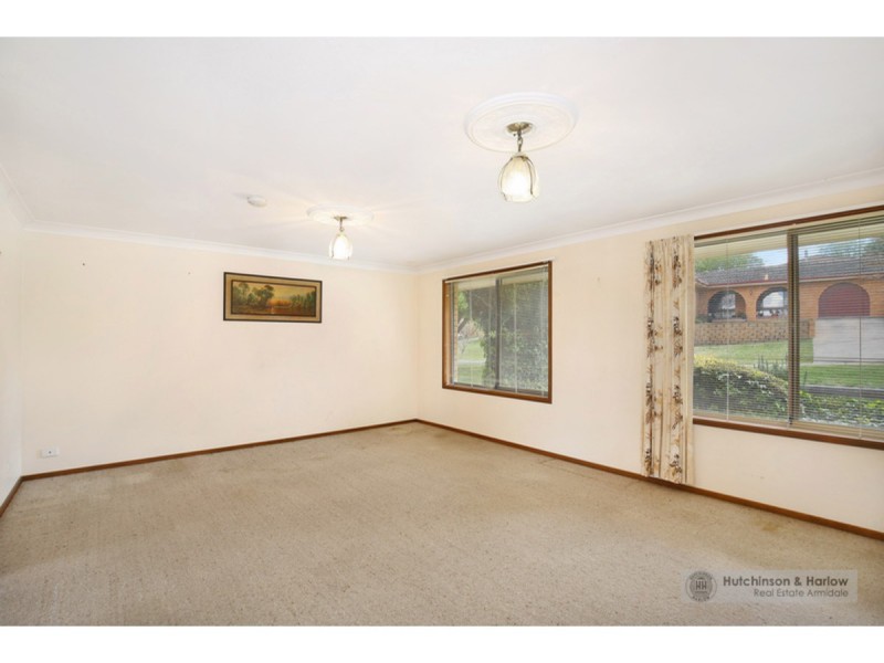 9 Stewart Crescent, Armidale NSW 2350