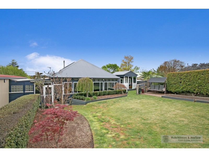 184 Taylor Street, Armidale NSW 2350
