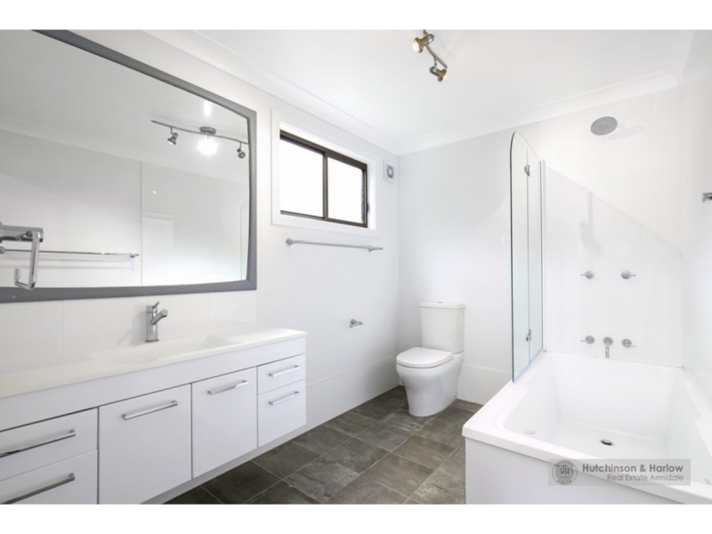 99 Newton Street, Armidale NSW 2350