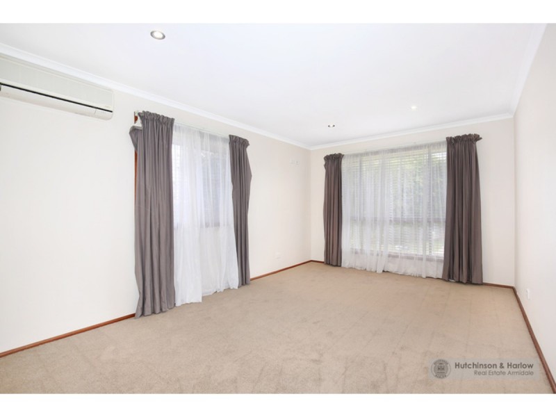 11 Kurrajong Close, Armidale NSW 2350