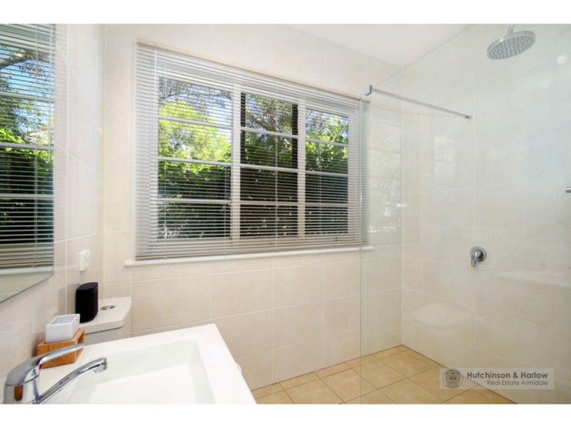 17 College Avenue, Armidale NSW 2350