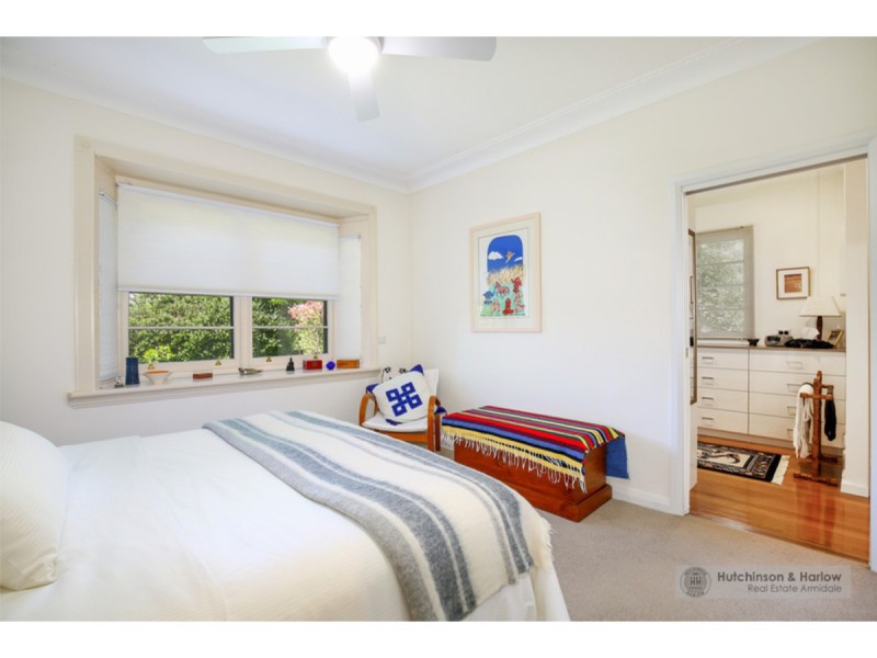 17 College Avenue, Armidale NSW 2350