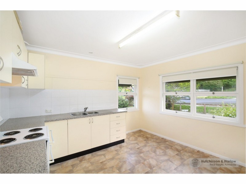 218 Erskine Street, Armidale NSW 2350
