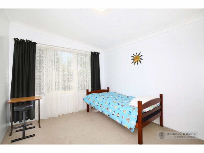 10 Cynthia Crescent, Armidale NSW 2350