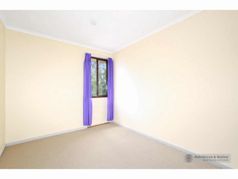 4 P G Love Avenue, Armidale NSW 2350