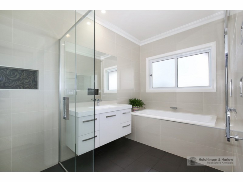 13-15 Post Way, Armidale NSW 2350