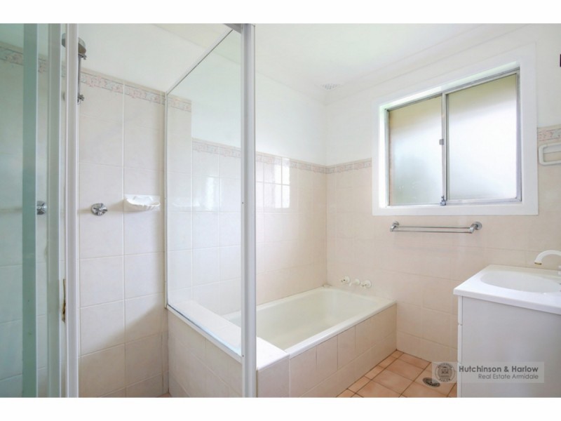 1 Drummond Avenue, Armidale NSW 2350