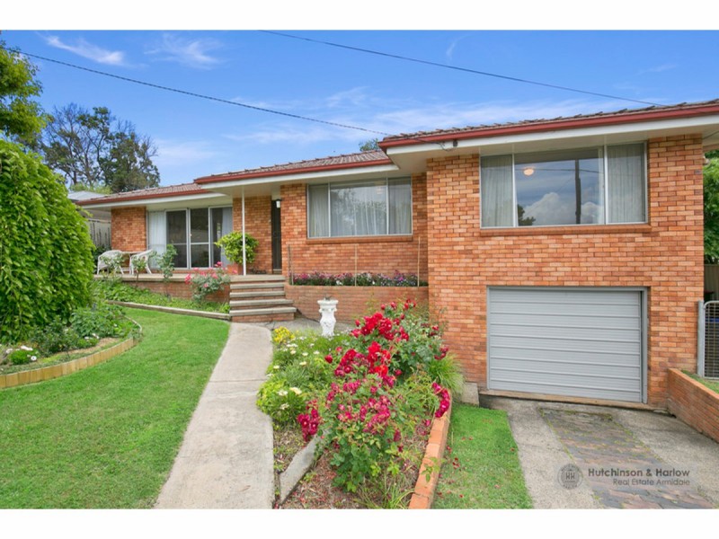 1 Drummond Avenue, Armidale NSW 2350