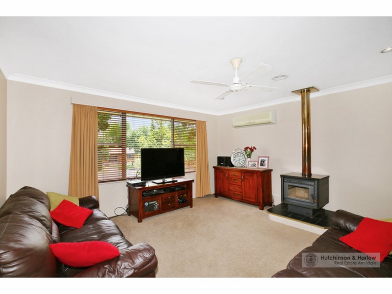 13 Freeman Crescent, Armidale NSW 2350