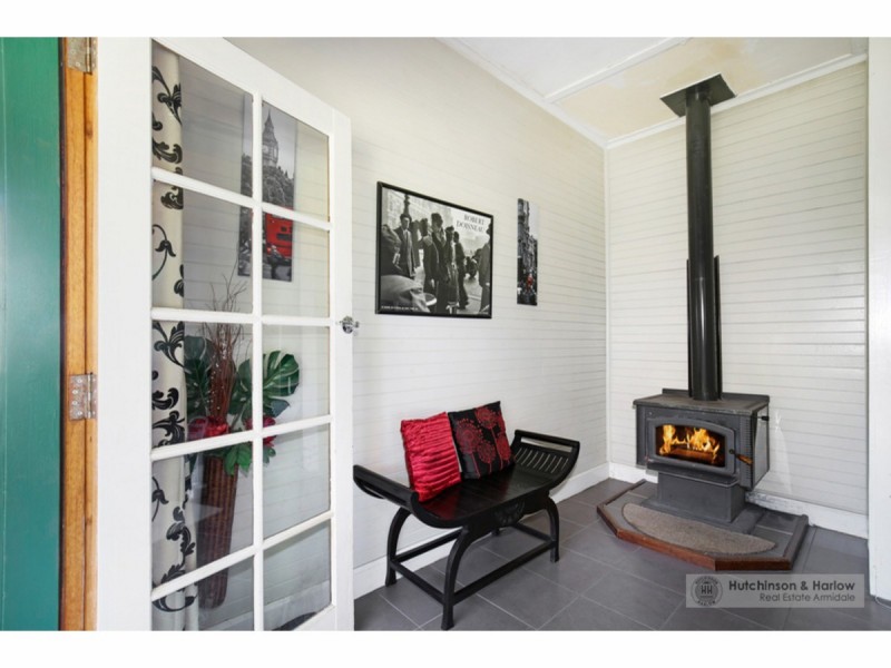 18 Samuelson Crescent, Armidale NSW 2350