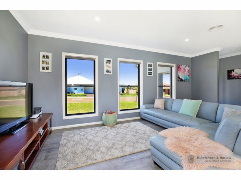 15 Spearmount Drive, Armidale NSW 2350
